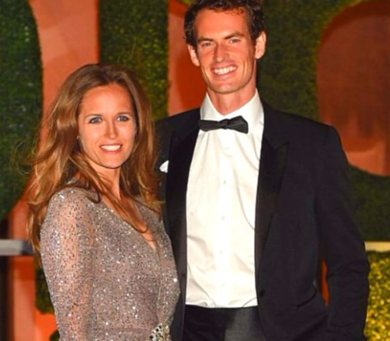 Kim Sears Wiki, Age, Height, Husband, Kids, Family, Net Worth, Biography