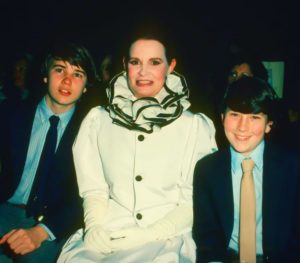 Carter Vanderbilt Cooper Wiki [Gloria Vanderbilt’s Son], Age, Family ...