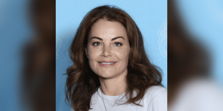 Erica Durance Wiki Net Worth Biography Age Boyfriend Height 3455