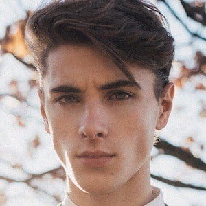 Frank Rossi [Model] Wiki, Net Worth, Biography, Age, Boyfriend