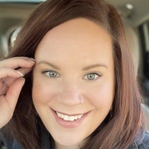 Whitney Way Thore